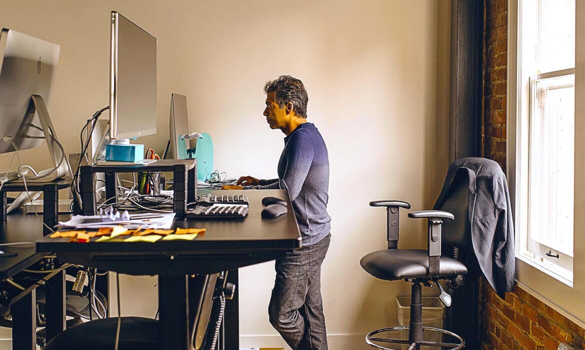 The Secret to Wealth in The Almanack of Naval Ravikant – Productize Yourself